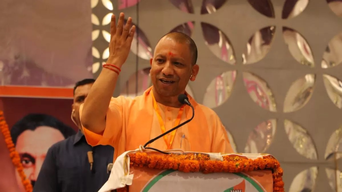 Chief Minister Yogi Adityanath's public meeting in Firozabad today: More than three billion schemes will be inaugurated and foundation stone laid