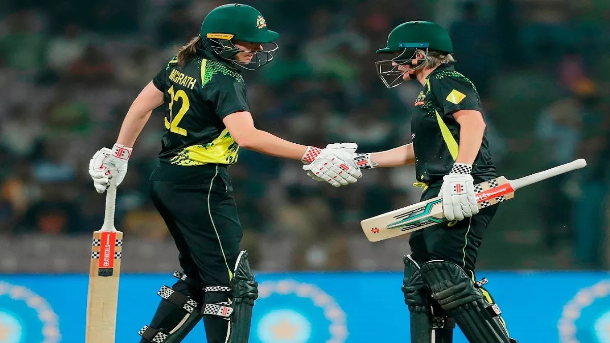 India battered by Beth Mooney's stormy innings, the team could not even save the big target