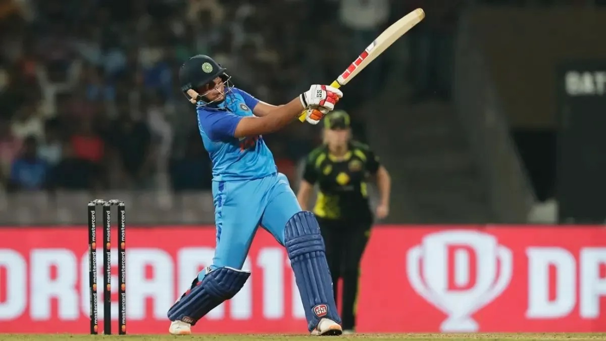 Indian women's cricket team lost to Australia in the match, also lost the series