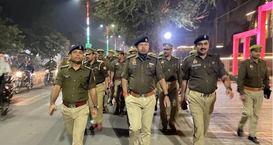 Security beefed up in Mathura in view of call to recite Hanuman Chalisa in mosque premises
