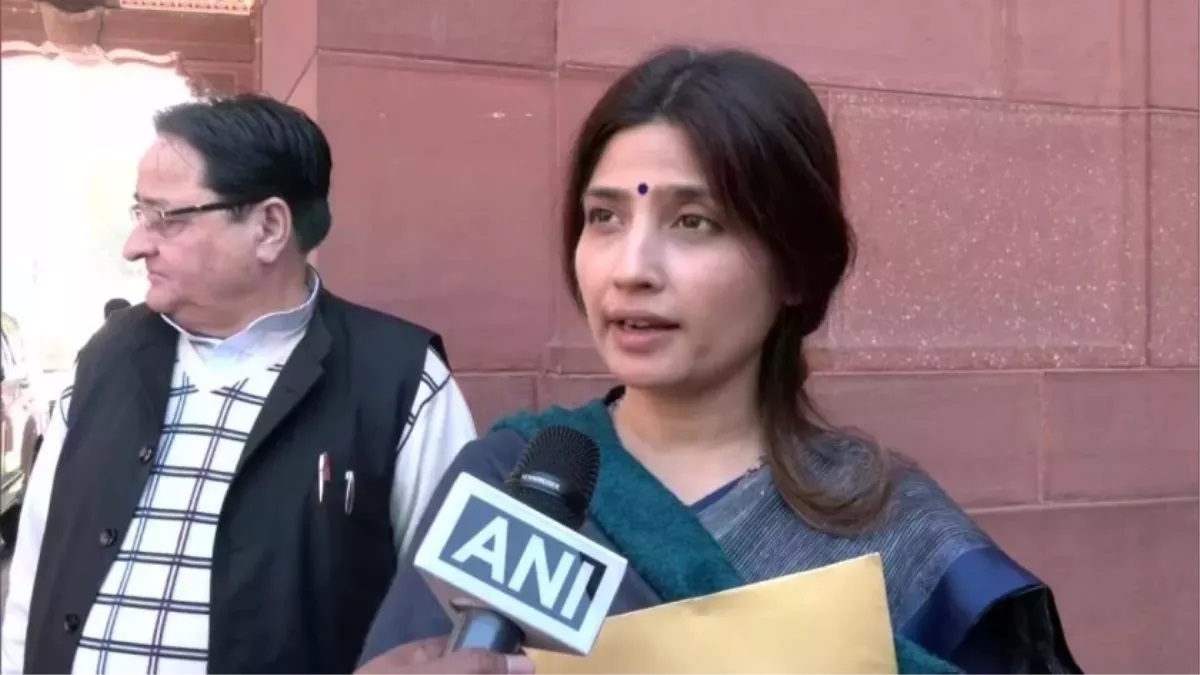 Law is being flouted in UP... After Akhilesh on Asad Ahmed encounter, now Dimple Yadav's big attack