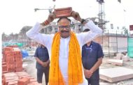 Deputy CM Brajesh Pathak raised a brick on his head, did Shramdaan, know where is the story