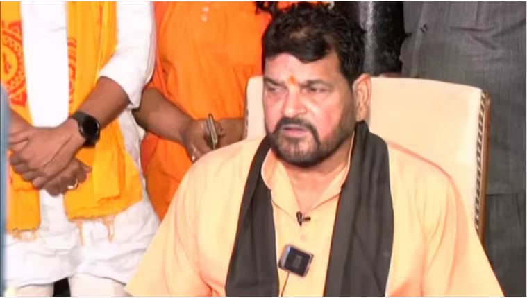 Brijbhushan Sharan Singh said amid allegations of sexual abuse - 'sometimes sorrow and sometimes poison is drunk'
