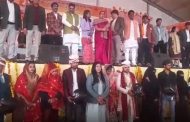 Oh my god... brother and sister got married for Rs 55 thousand! Big fraud in Hathras mass marriage