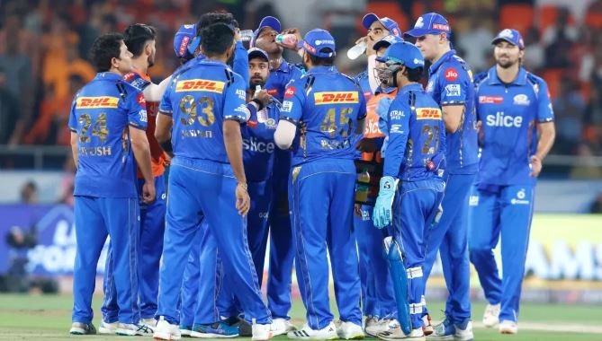 Big blow to Mumbai Indians, wicketkeeper batsman out of tournament