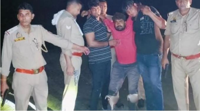 Bulandshahr: Cow slaughterer Shahrukh with a bounty of 25 thousand arrested in encounter, three criminals managed to escape