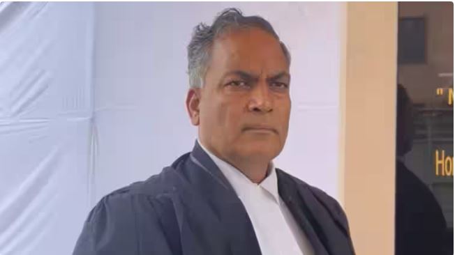 The hanging of Nirbhaya's culprits was postponed several times, Seema Haider fought the case, now she will plead for Baba, know who is lawyer AP Singh
