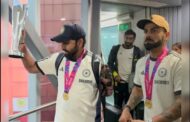 After becoming the world champion, Rohit's army set foot on Indian soil for the first time, fans gave him a warm welcome