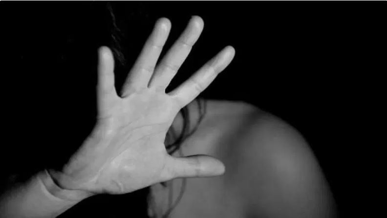 'Used to call through Jinnad...' Mufti used to do dirty things with the girl, now caught by the police