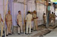 The liquor smuggler had come to wash away his sins by taking a bath in Kumbh, the police caught him