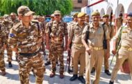 In Uttar Pradesh, the police have a strict eye on Eid prayers from ground to sky, somewhere a chakravyuh was created and somewhere strict vigil was maintained